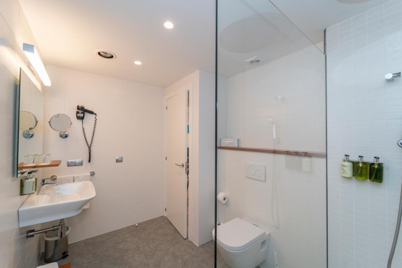Artiem Apartamentos Mahón Exteriör bild