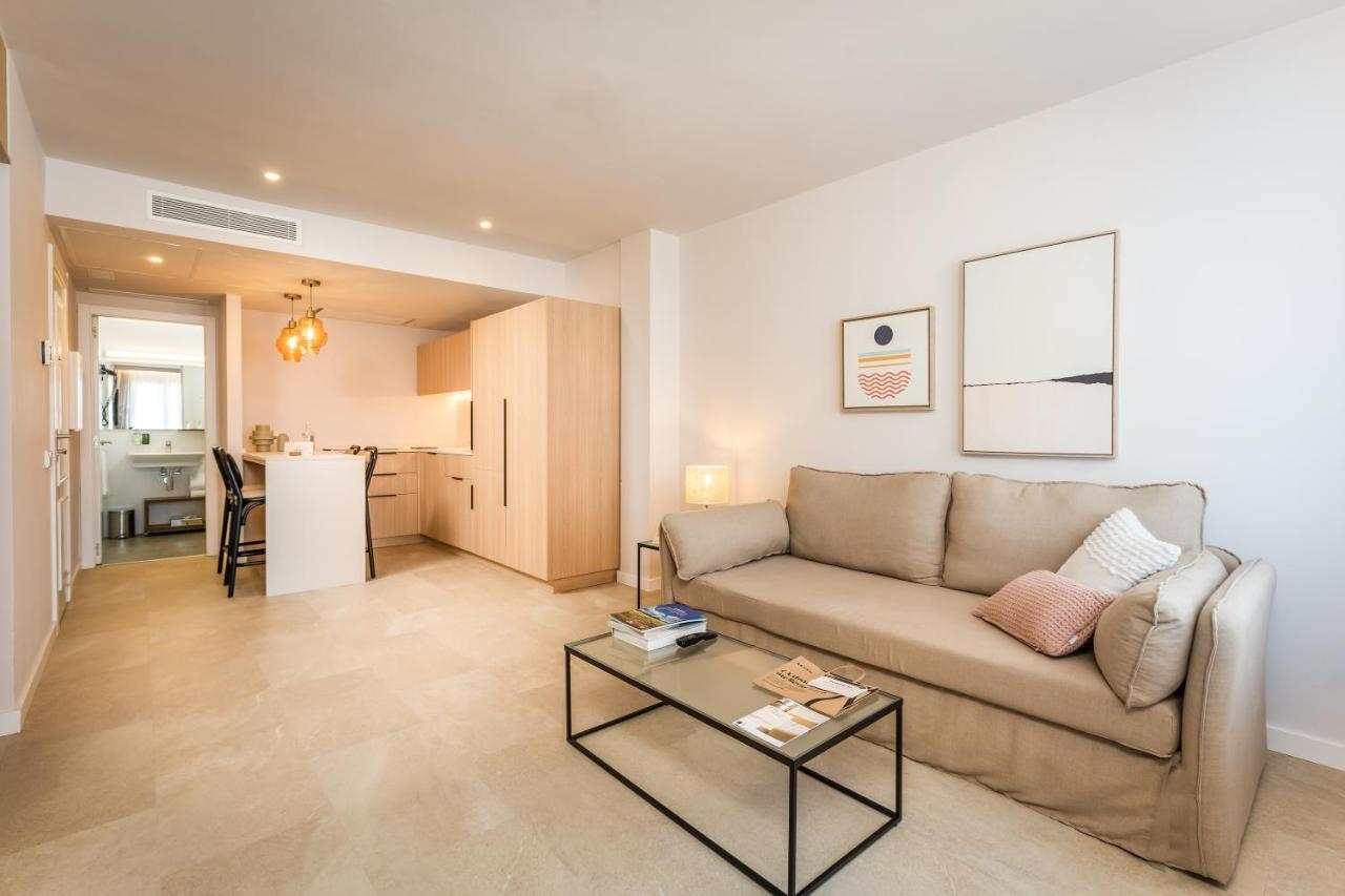 Artiem Apartamentos Mahón Exteriör bild