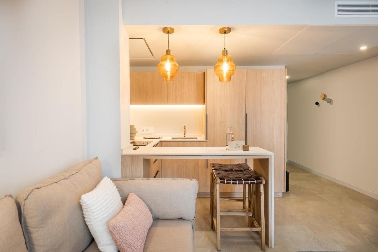 Artiem Apartamentos Mahón Exteriör bild